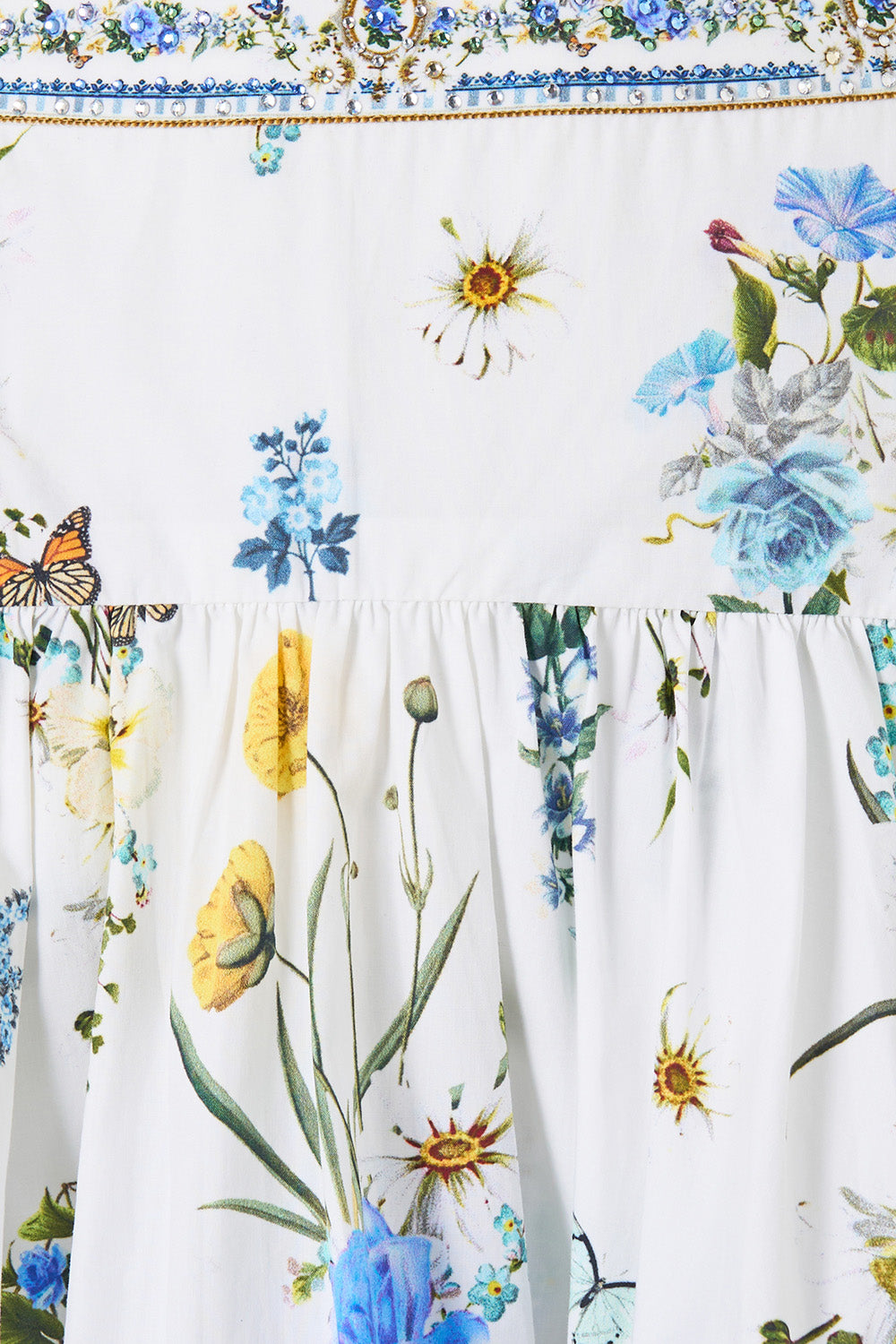 The CAMILLA CROPPED KNIT PANT NIGHT GARDEN in our NIGHT GARDEN print.