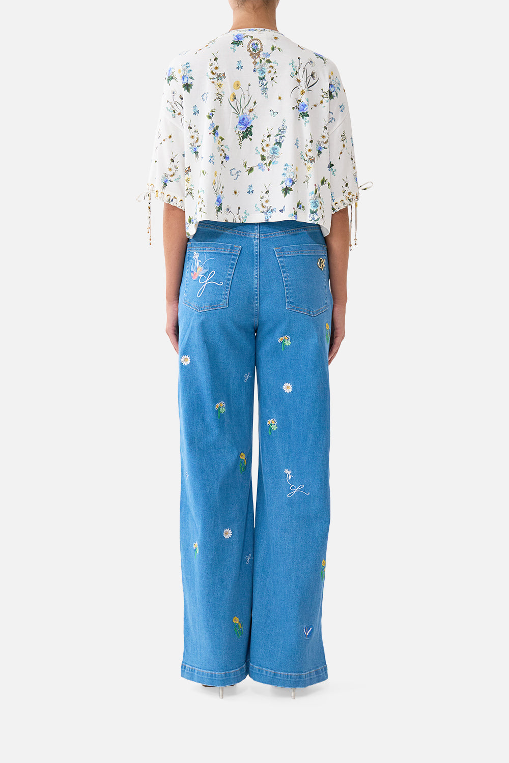 BOXY CROP TEE DANDELION SKIES