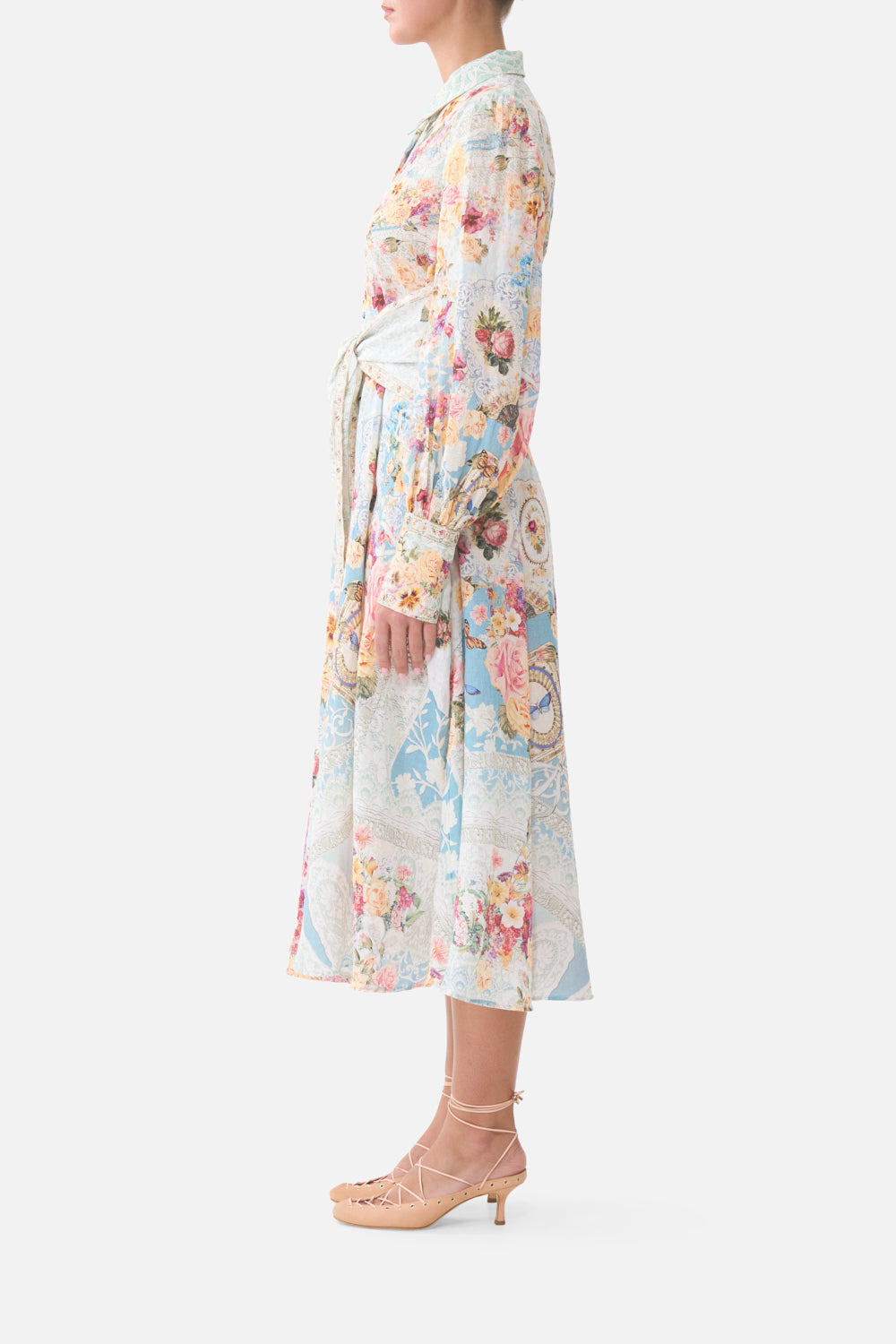 The CAMILLA waist tie shirt dress in our print A Taste for Lace. Side model view.