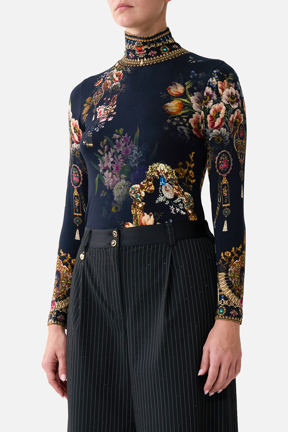 JERSEY TURTLENECK NIGHT GARDEN