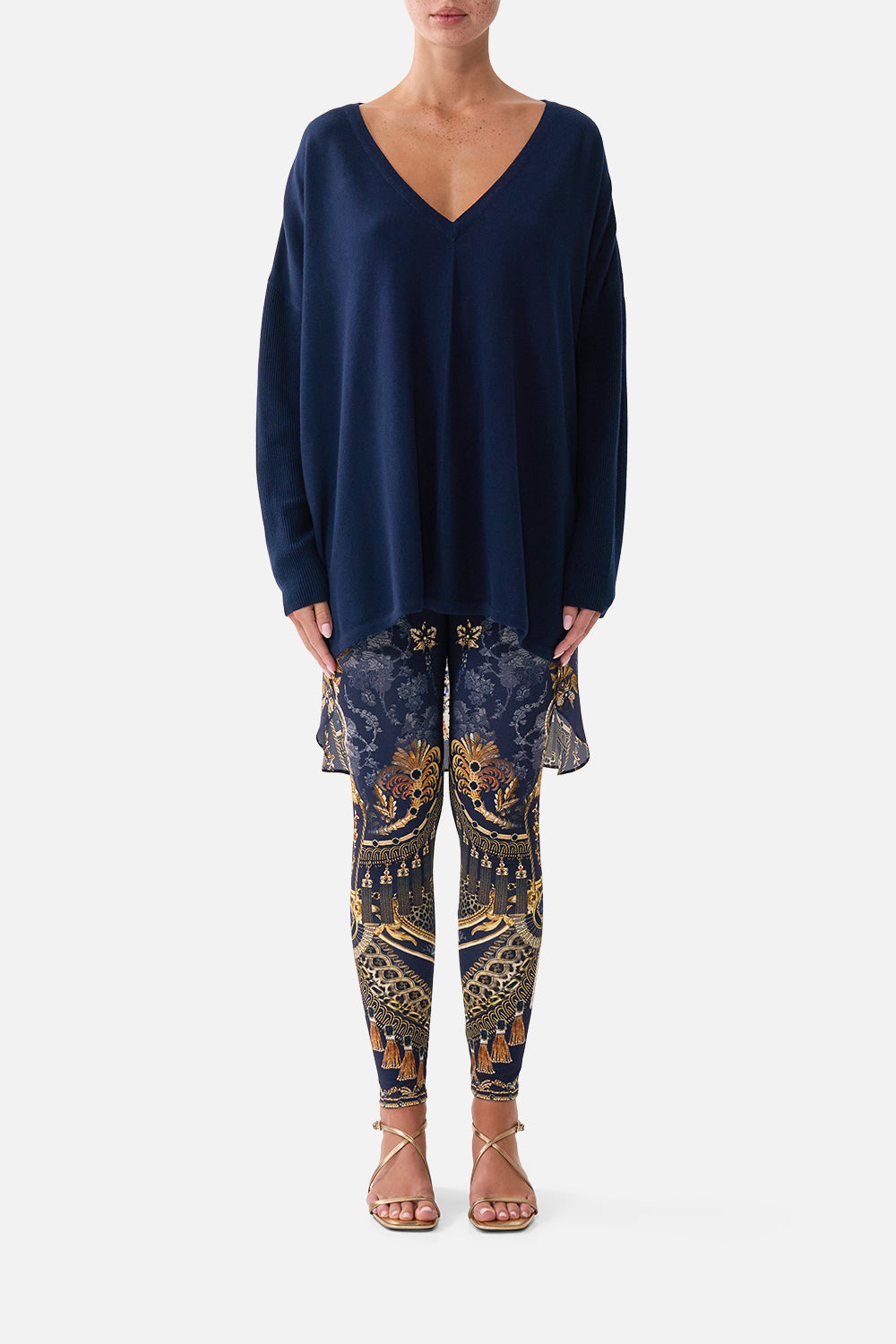V NECK JUMPER WITH SILK BACK CLOAKED IN BAROQUE