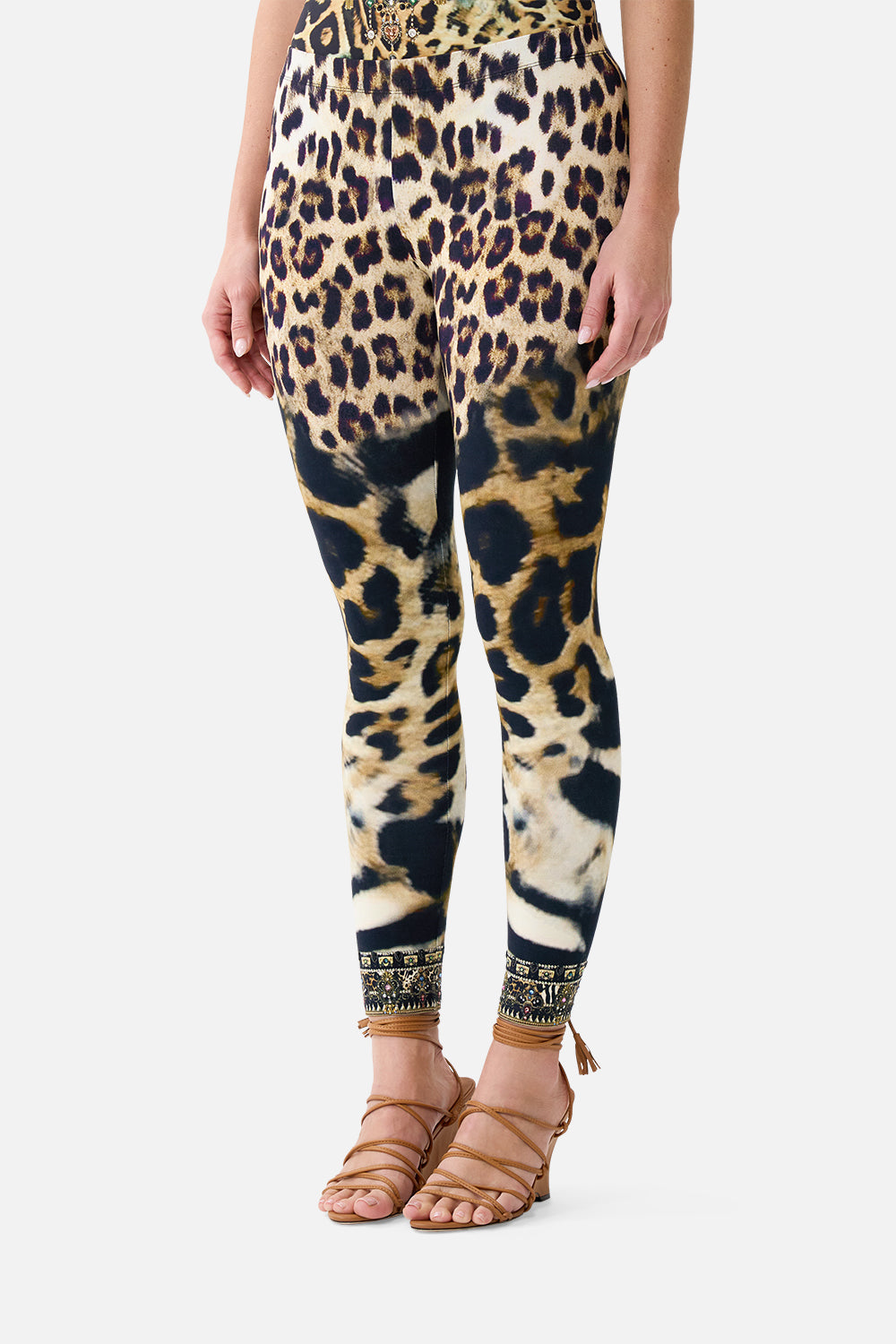 The CAMILLA Leggings Leotigra Land in our Leotigra Land print.