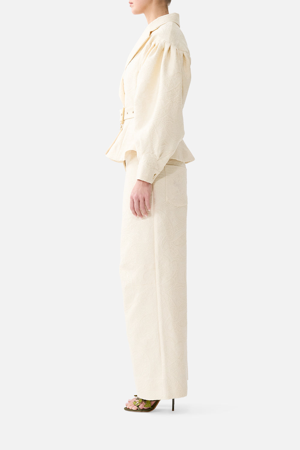 The CAMILLA V NECK DRESS WITH FLARED SLEEVE MIDSUMMER MASTERPIECE in our MIDSUMMER MASTERPIECE print.