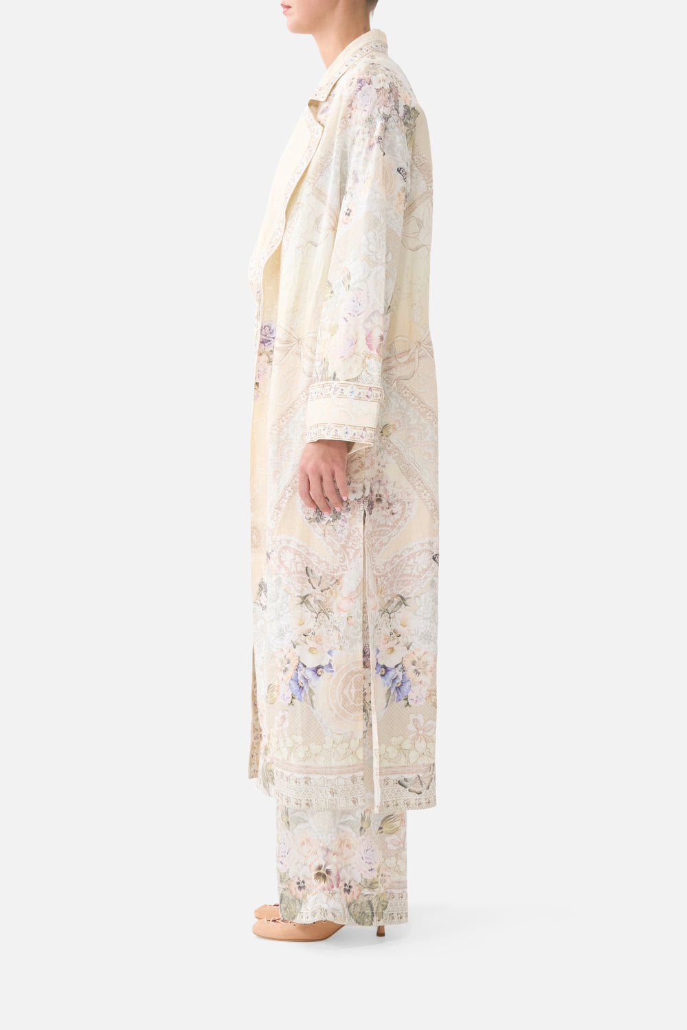 The CAMILLA DRAWSTRING POUCH BAG WITH CHAIN STRAP A BELOVED BOUDOIR in our  print.