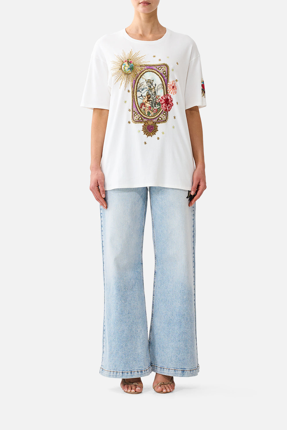 The CAMILLA OVERSIZED BAND TEE PAINTED PRAYERSPAINTED PRAYERS