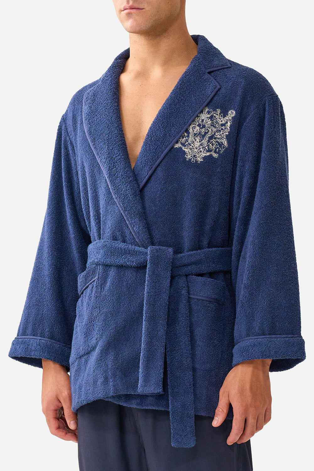 MID LENGTH ROBE CLOAKED IN BAROQUE