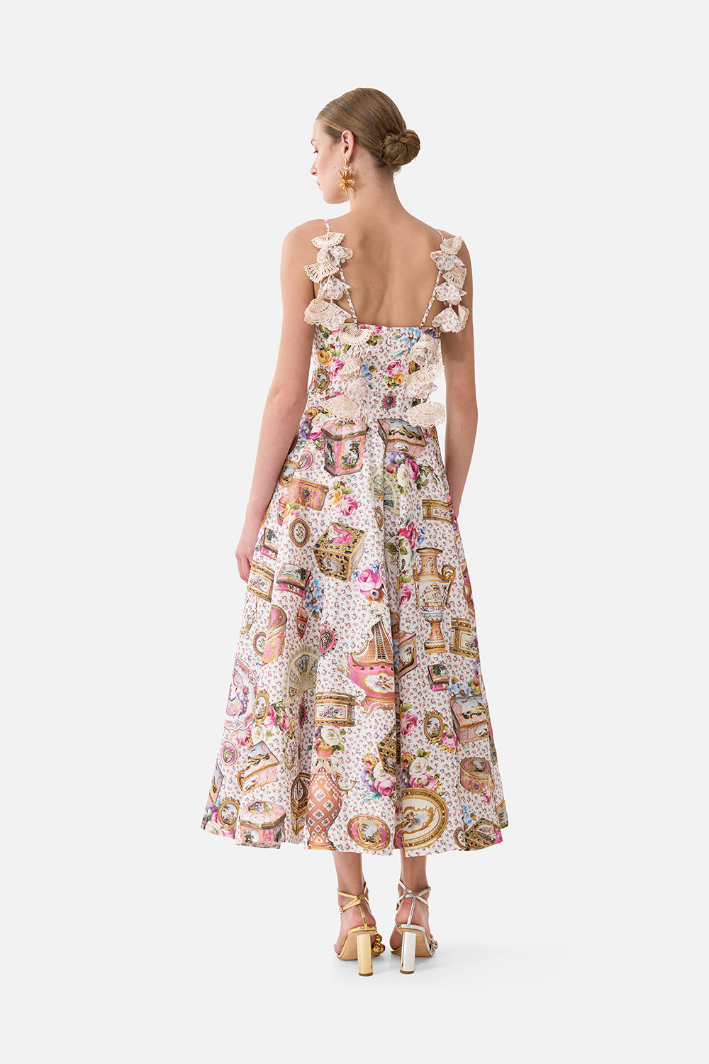 The CAMILLA WING COLLAR KAFTAN WANDERLUST EMPIRE in our  print.