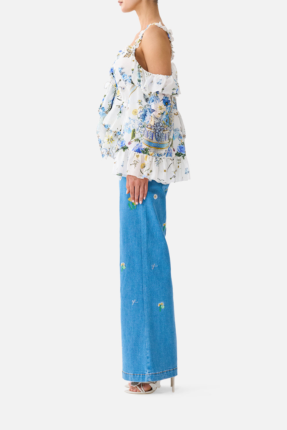 The CAMILLA RELAXED COLLARED SHIRT WITH POCKET ART FOR THE EMPRESS in our  print.