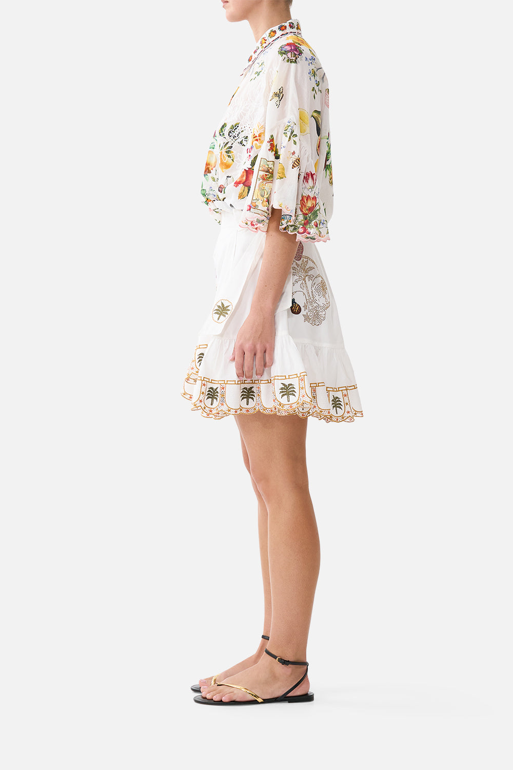 The CAMILLA KIDS FRILL AND BOW JUMPER SISI SOCIETY in our  print.