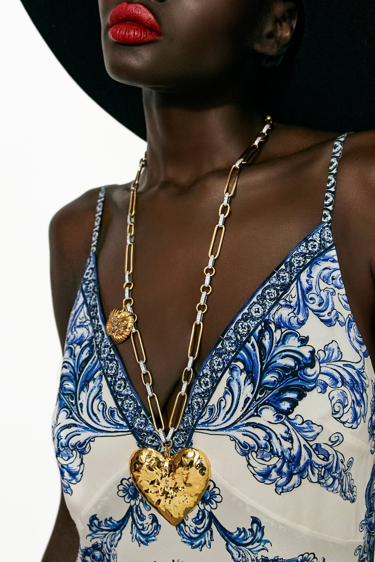 The CAMILLA BUTTON DRESS WITH SHAPED WAISTBAND ARANJUEZ ANIMALIA in our  print.