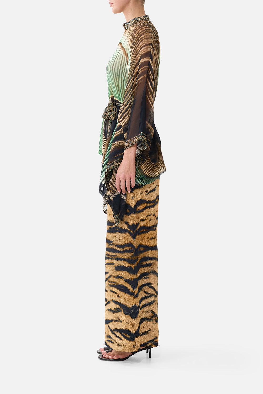The CAMILLA Lounge Pant in our A Wink to the Wild print, side view on model.
