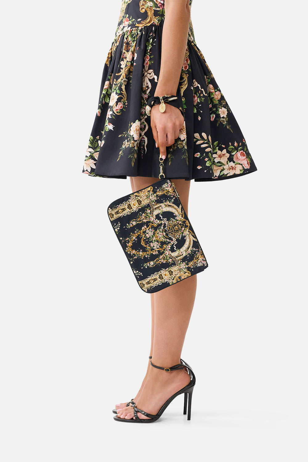 SCARF CLUTCH VERSAILLES OR DIE