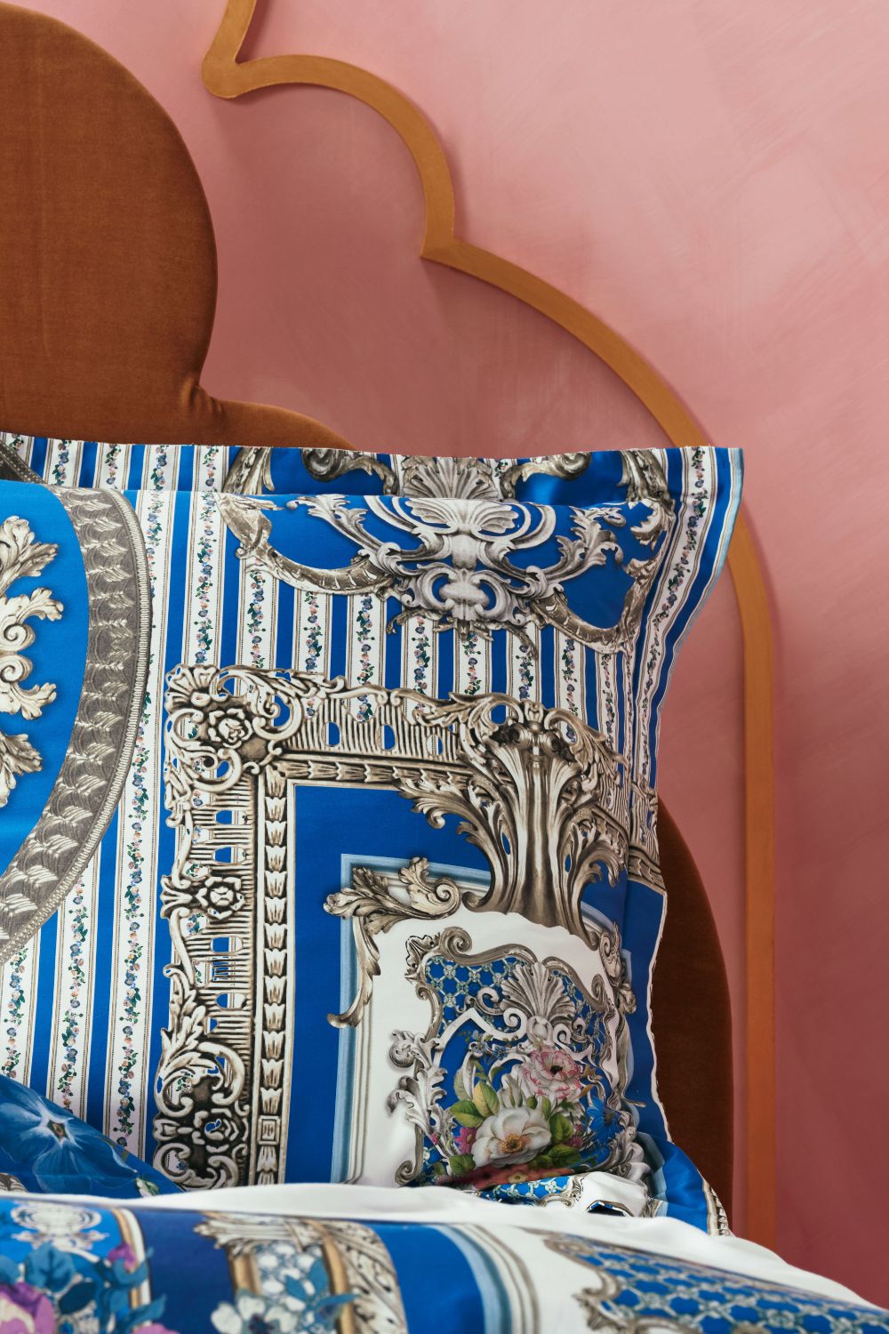 EUROPEAN PILLOWCASE OTTOMAN OPULENCE