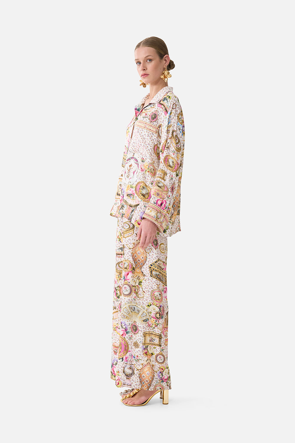 The CAMILLA SHORT BUTTON FRONT SHIRT DRESS MIDSUMMER MASTERPIECE in our  print.