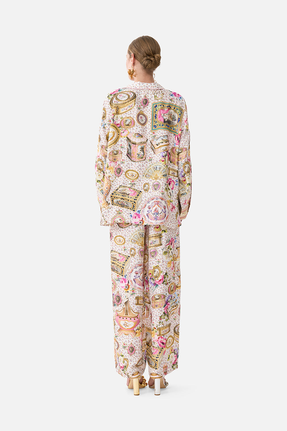 The CAMILLA SHORT BUTTON FRONT SHIRT DRESS MIDSUMMER MASTERPIECE in our  print.
