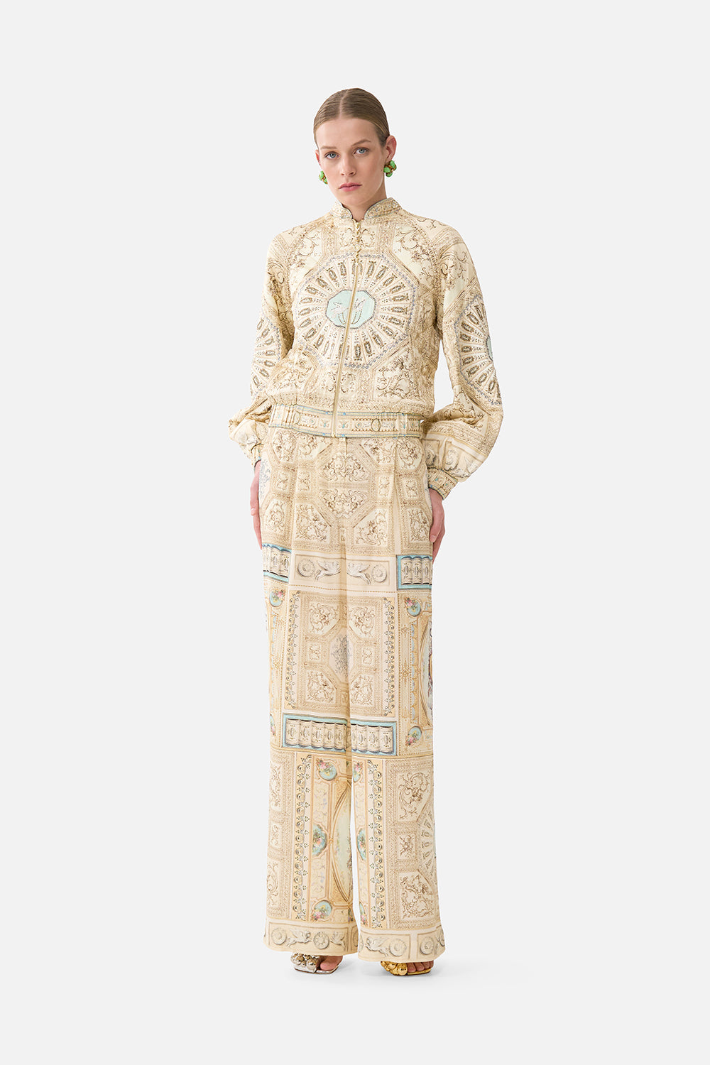 The CAMILLA CORSET WAIST WIDE LEG PANT WILDFLOWER WUNDERLAND in our WILDFLOWER WUNDERLAND print.