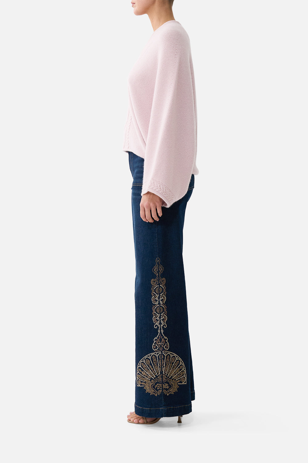 The CAMILLA Cashmere Knit Relaxed V Neck Sweater Chamber Of Blooms in our Chamber Of Blooms print.