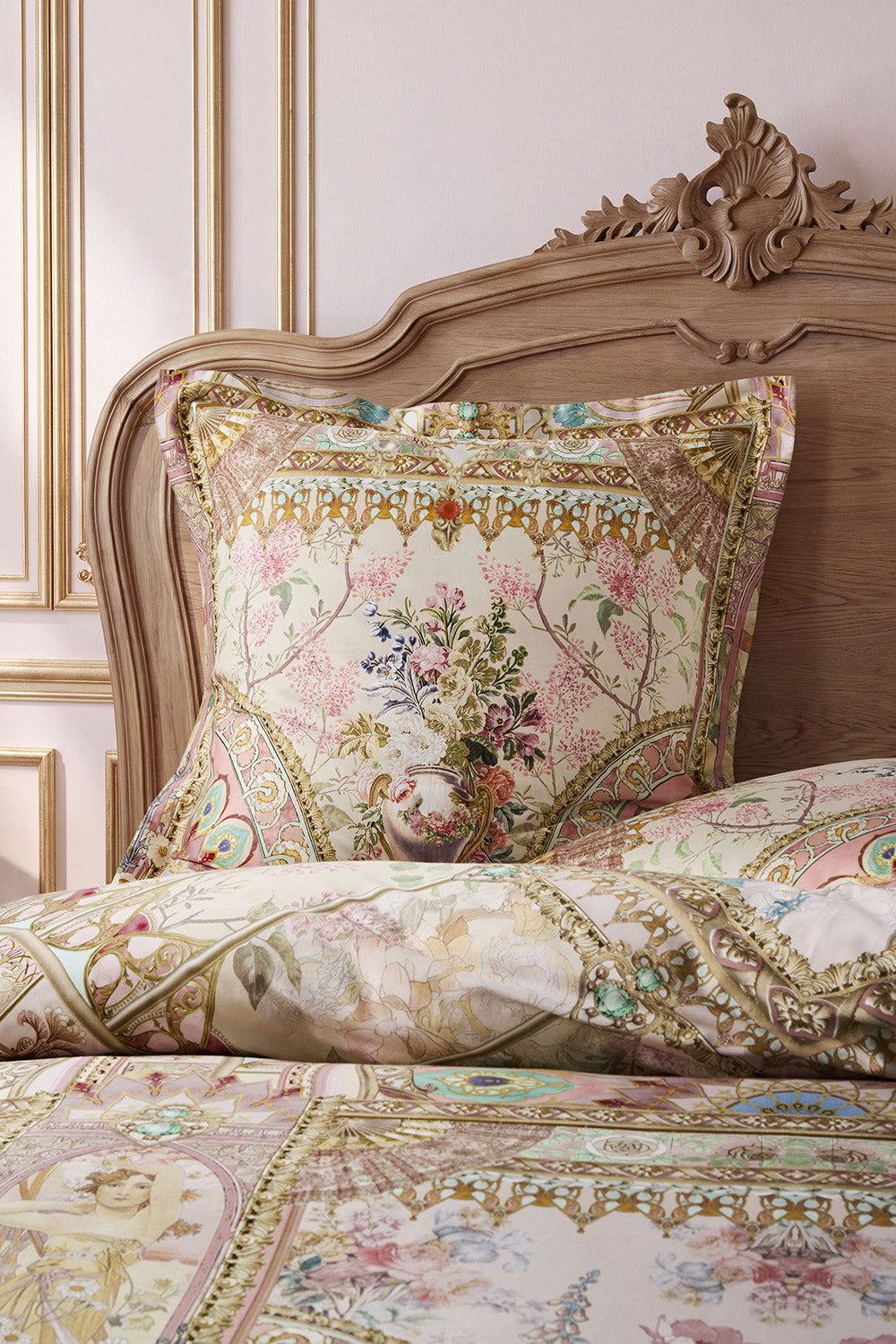EUROPEAN PILLOWCASE IN THE NAME OF NOUVEAU