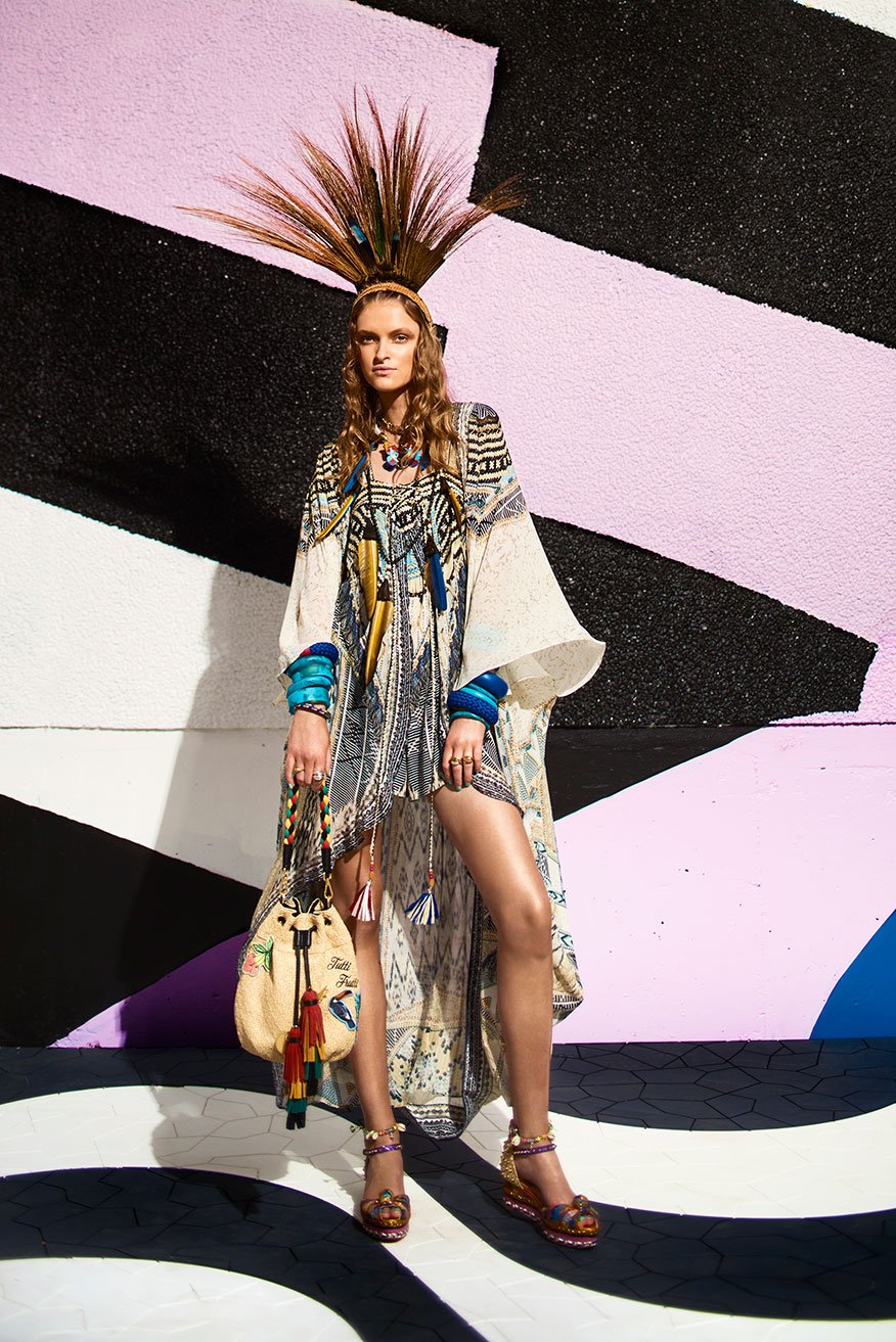 WEAVE ON LONG SLEEVE LONG CAPE