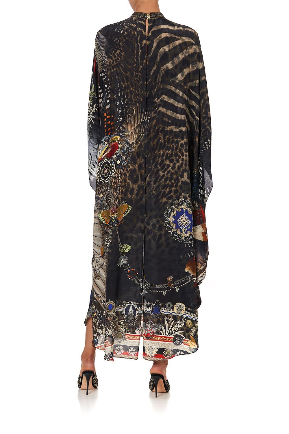 KAFTAN WITH HIGH COLLAR STAND TREASURE CHASER