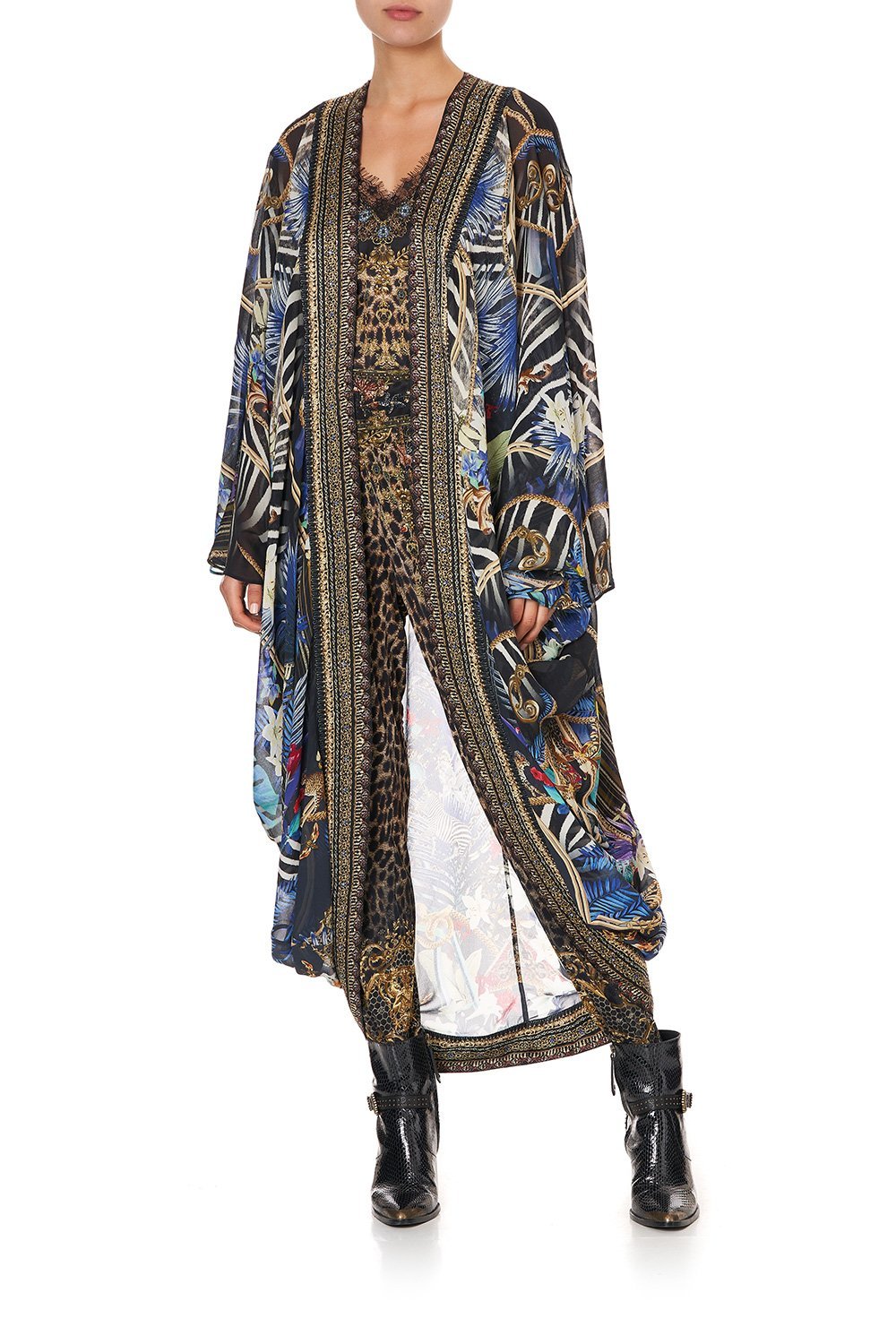 LONGE SLEEVE LONG CAPE RAINBOW ROOM