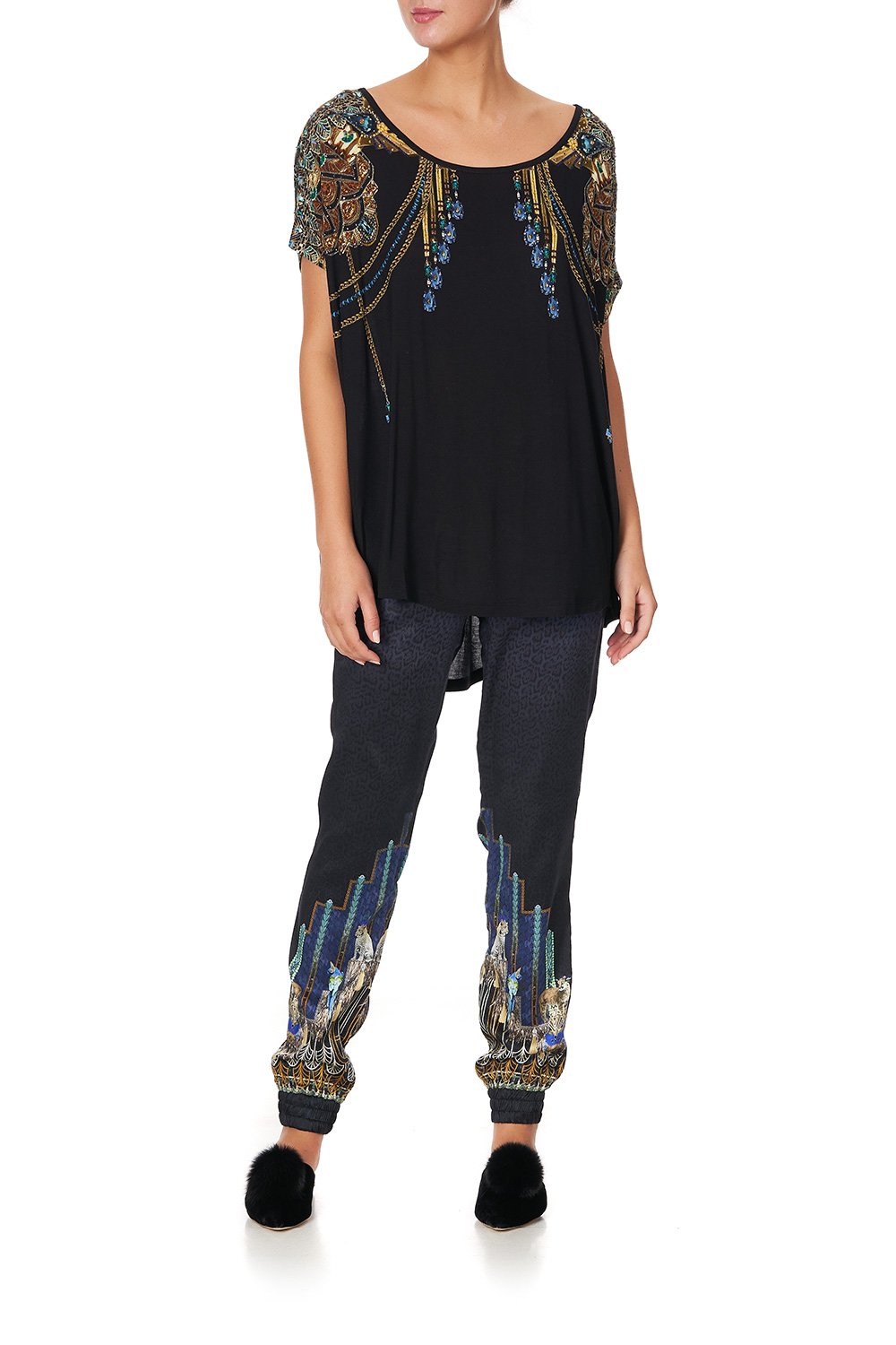 LOOSE FIT TEE DRIPPING IN DECO