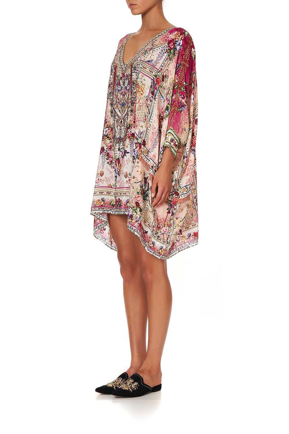 SHORT KAFTAN WITH CUFF SUMMONED BY A ROSE