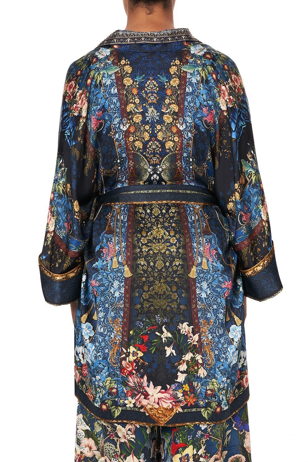 ROBE WITH NARROW COLLAR DREAMS OF MIDSUMMER