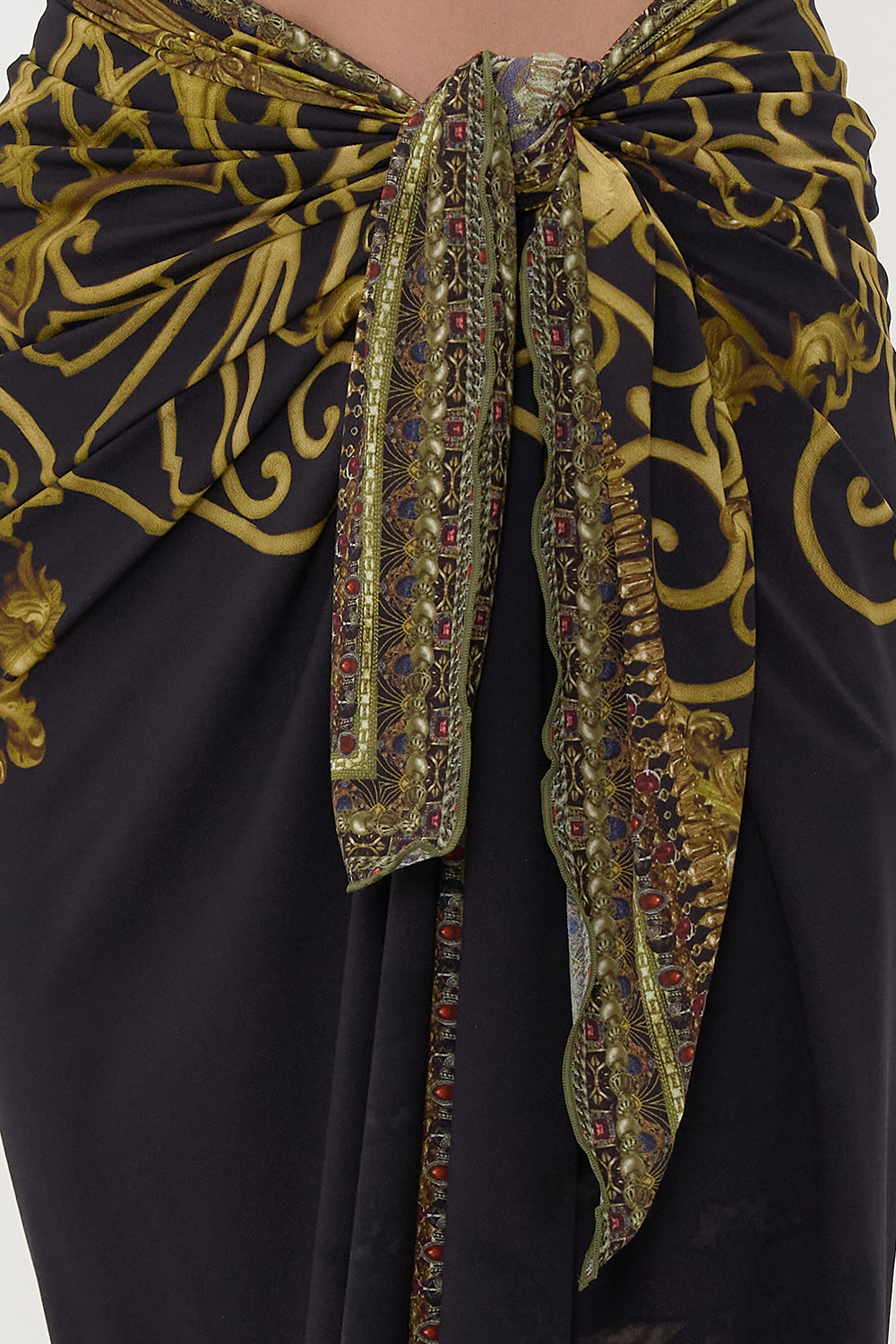 LONG SARONG SHADOWS OF ARMADA