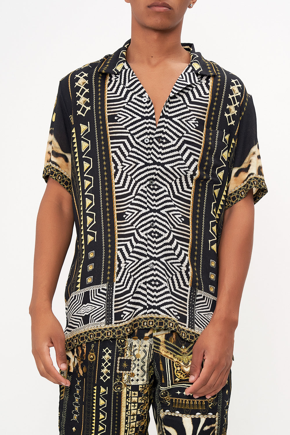 SHORT SLEEVE CAMP COLLARED SHIRT DESERT DREAMS