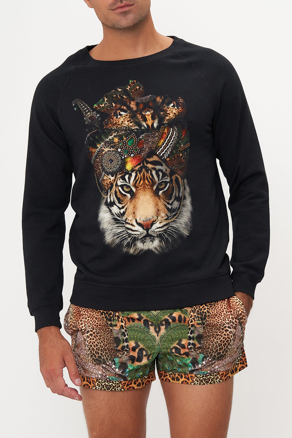 RAGLAN SLEEVE CREW NECK SWEATER SURREALIST XANADU