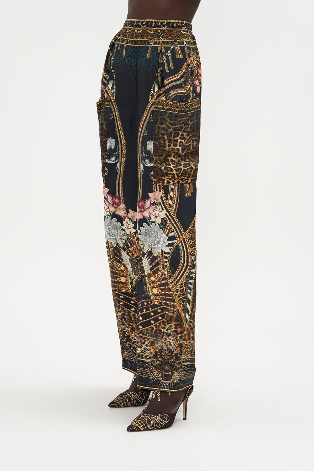 The CAMILLA DEEP V NECK ONE PIECE ROYALTY LOYALTY in our  print.