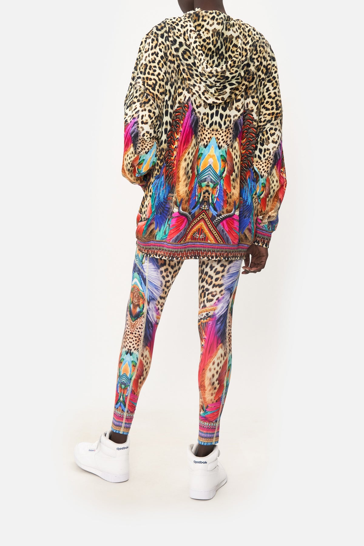 HOODIE WITH POCKETS KINGDOM CALL