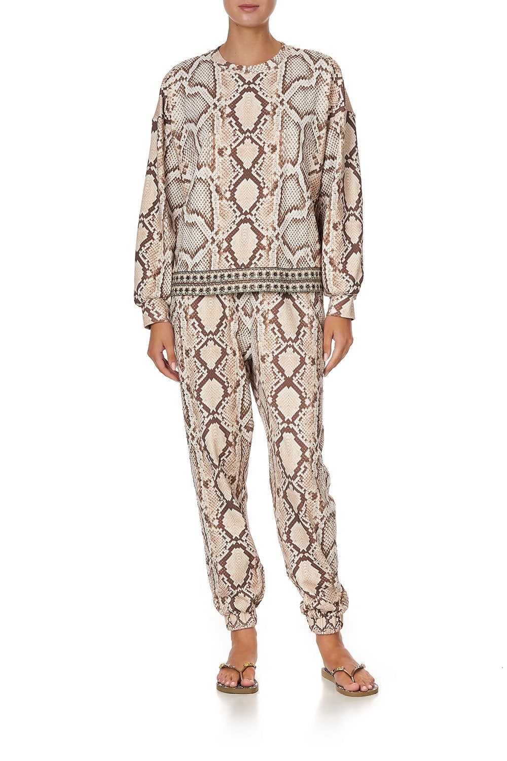 SHORT RELAXED SWEATER GAZE OF MEDUSA