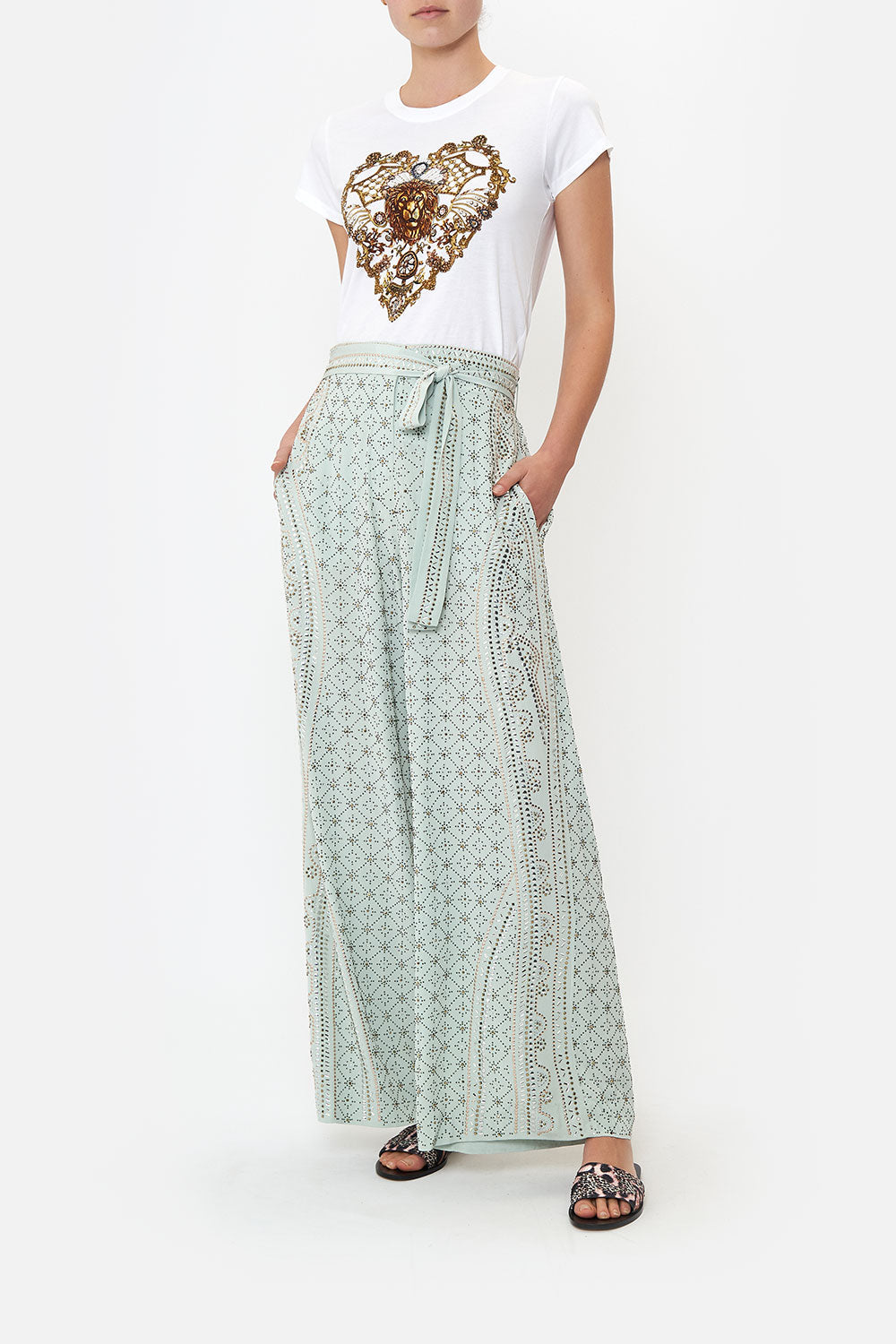 SLIM FIT  ROUND NECK T-SHIRT SHADOWS OF ARMADA