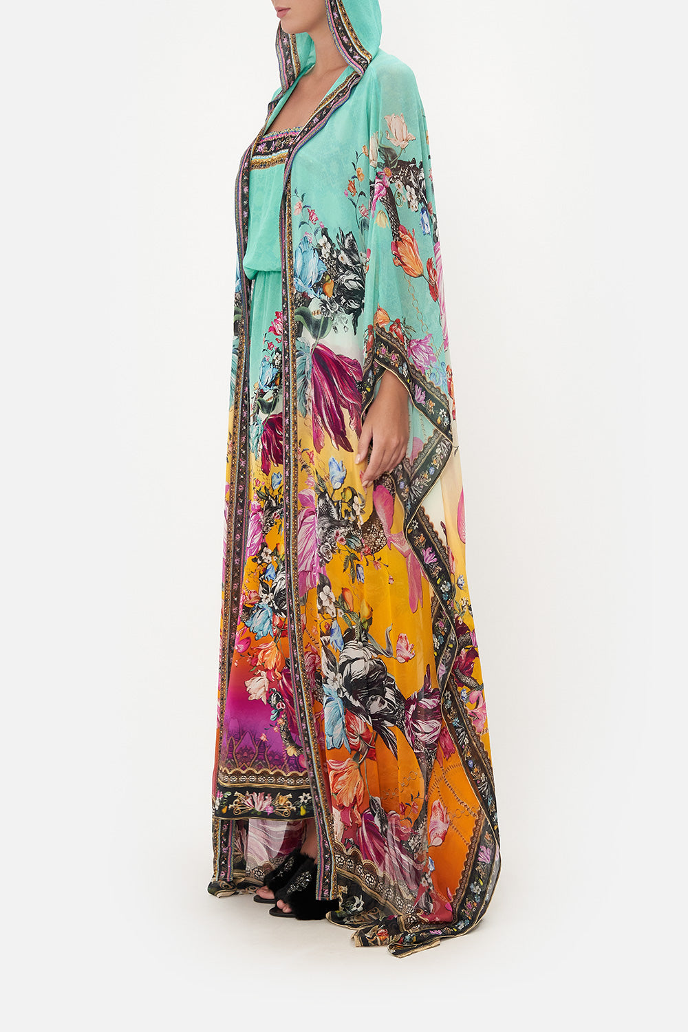 OVERSIZED ROBE VIPER ROOM