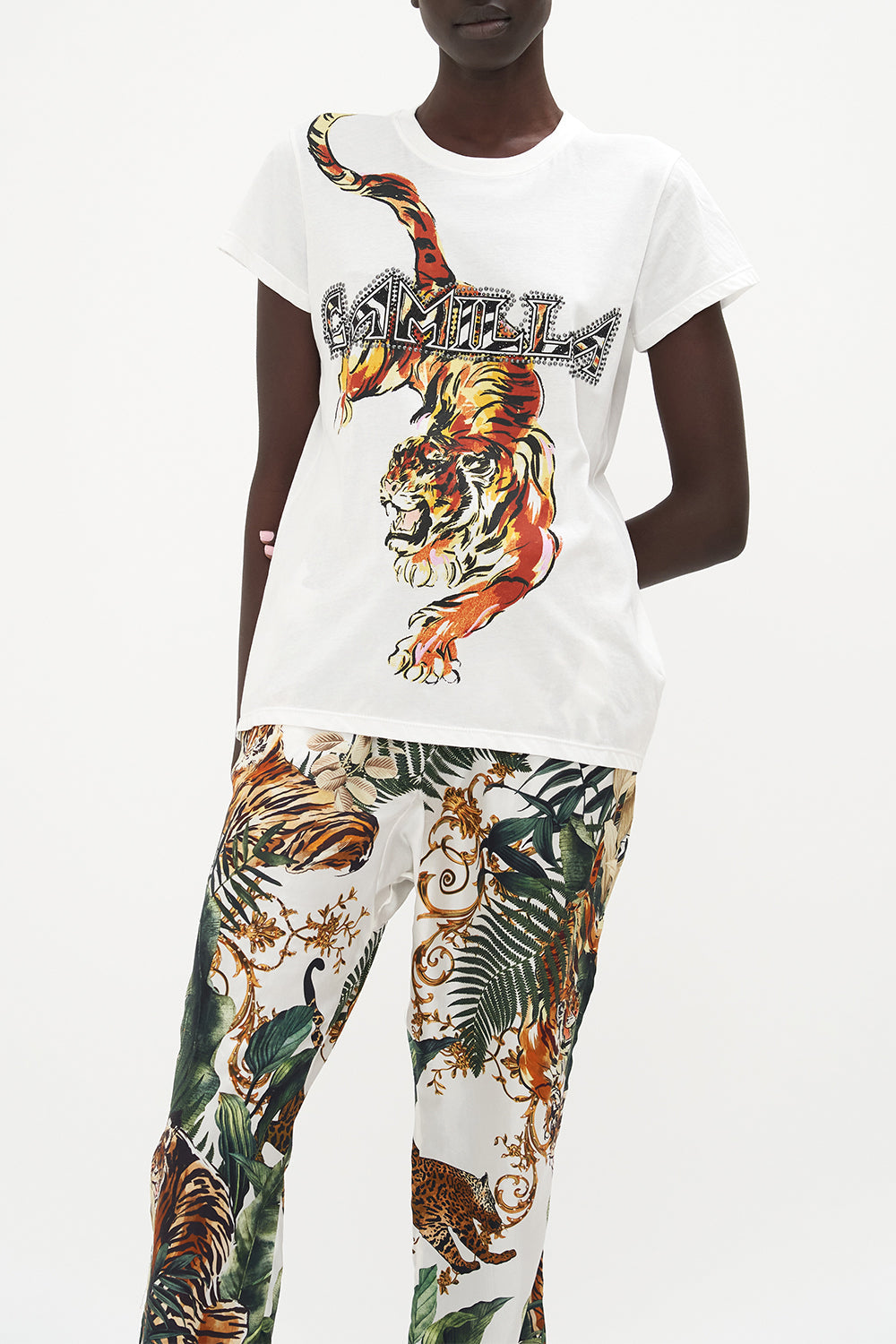 SLIM FIT ROUND NECK T-SHIRT TIGER TALK