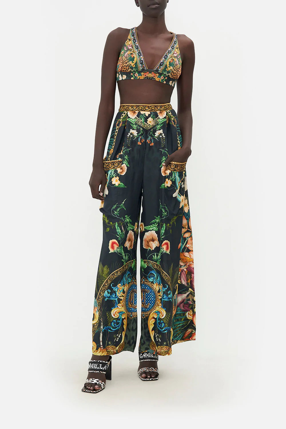 WIDE LEG TROUSER WITH FRONT POCKETS FEARLESS FELIS