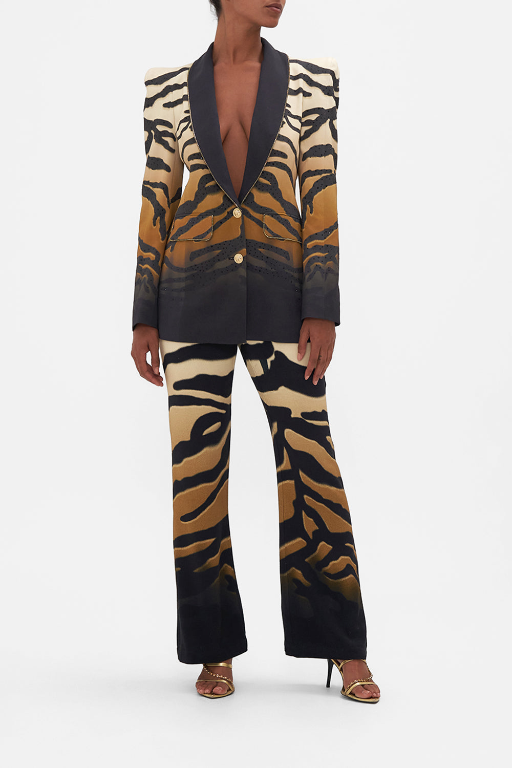 PEAKED SHOULDER BLAZER TAME MY TIGER