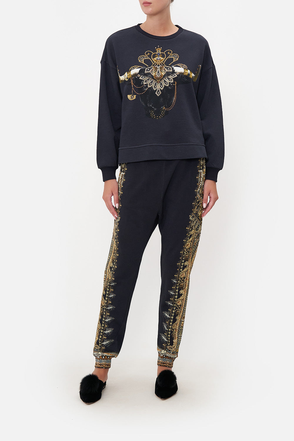 SHORT RELAXED SWEATER ITS ALL OVER TORERO