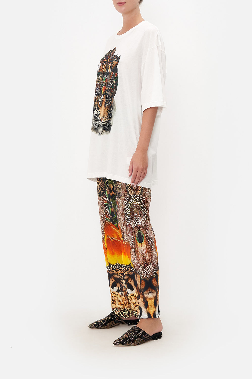 SUPER OVERSIZED TEE SURREALIST XANADU