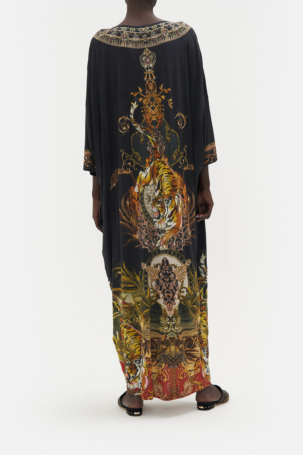 V NECK BATWING KAFTAN THE QUEENS KING