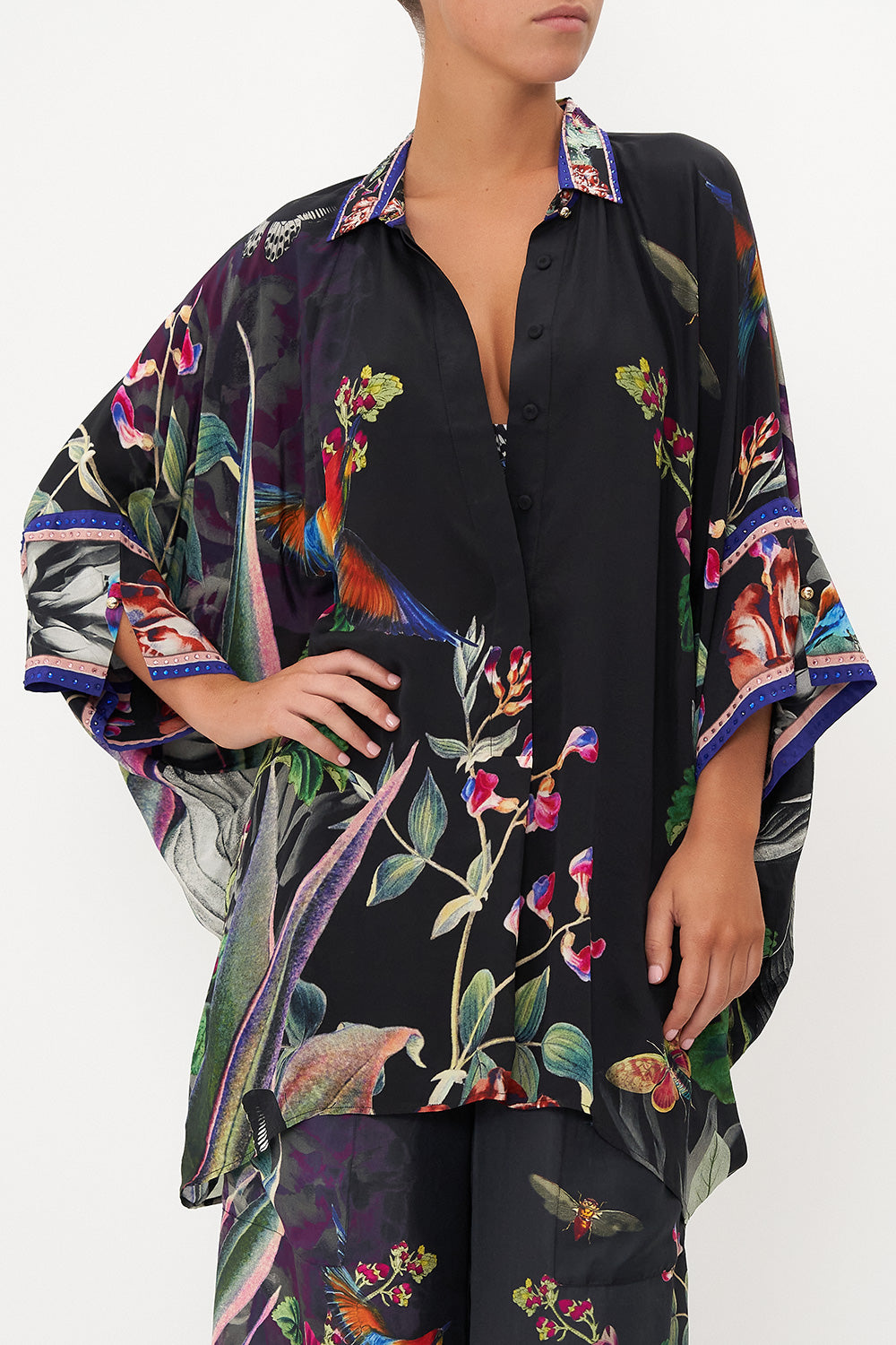 BATWING SHIRT PARADISO PLACE