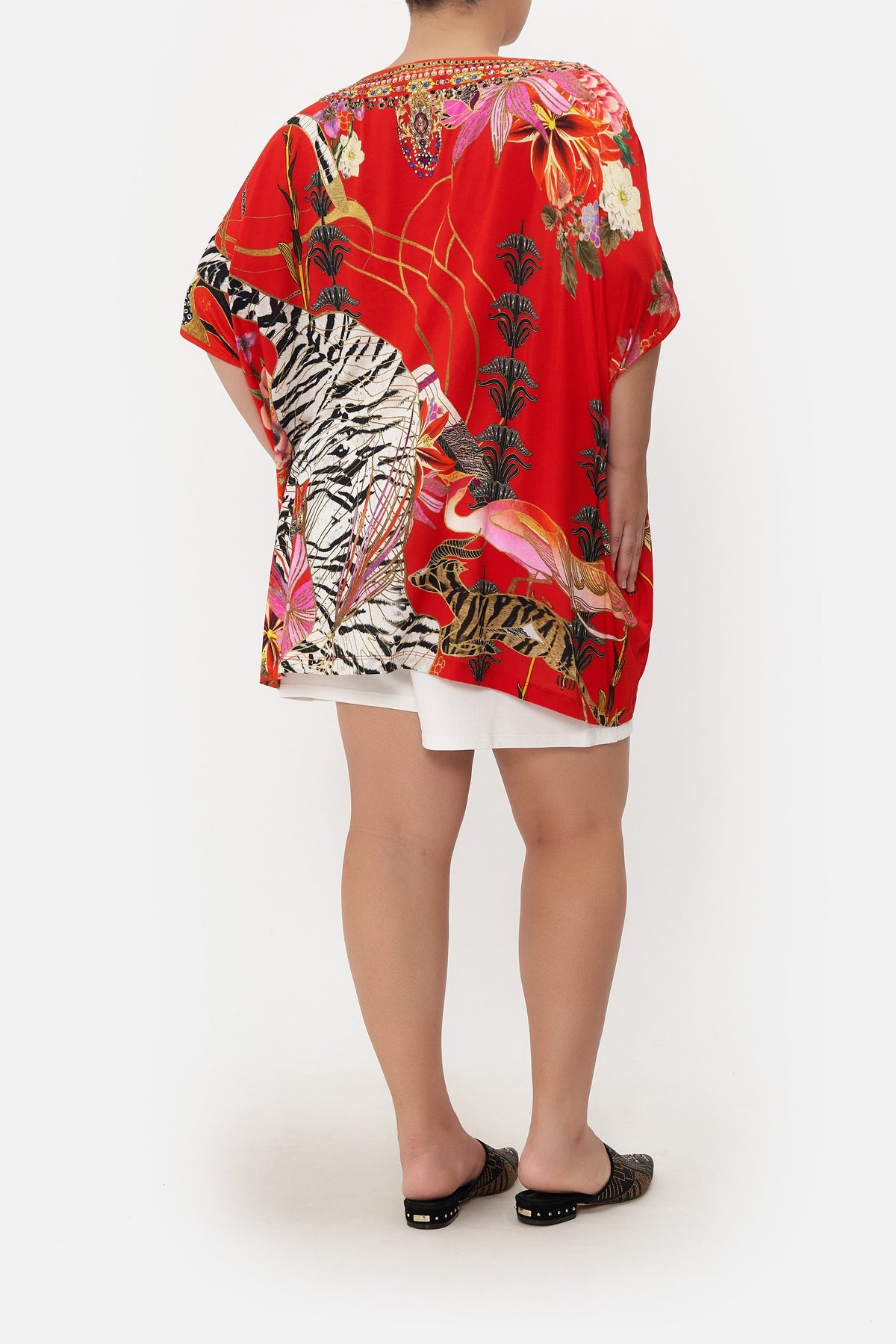 LOOSE FIT ROUND NECK TEE THE LEGEND OF ZIBA