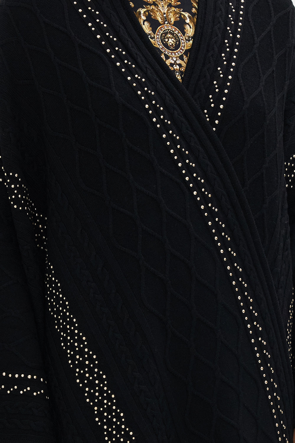 THROW OVER THE NIGHT IS NOIR