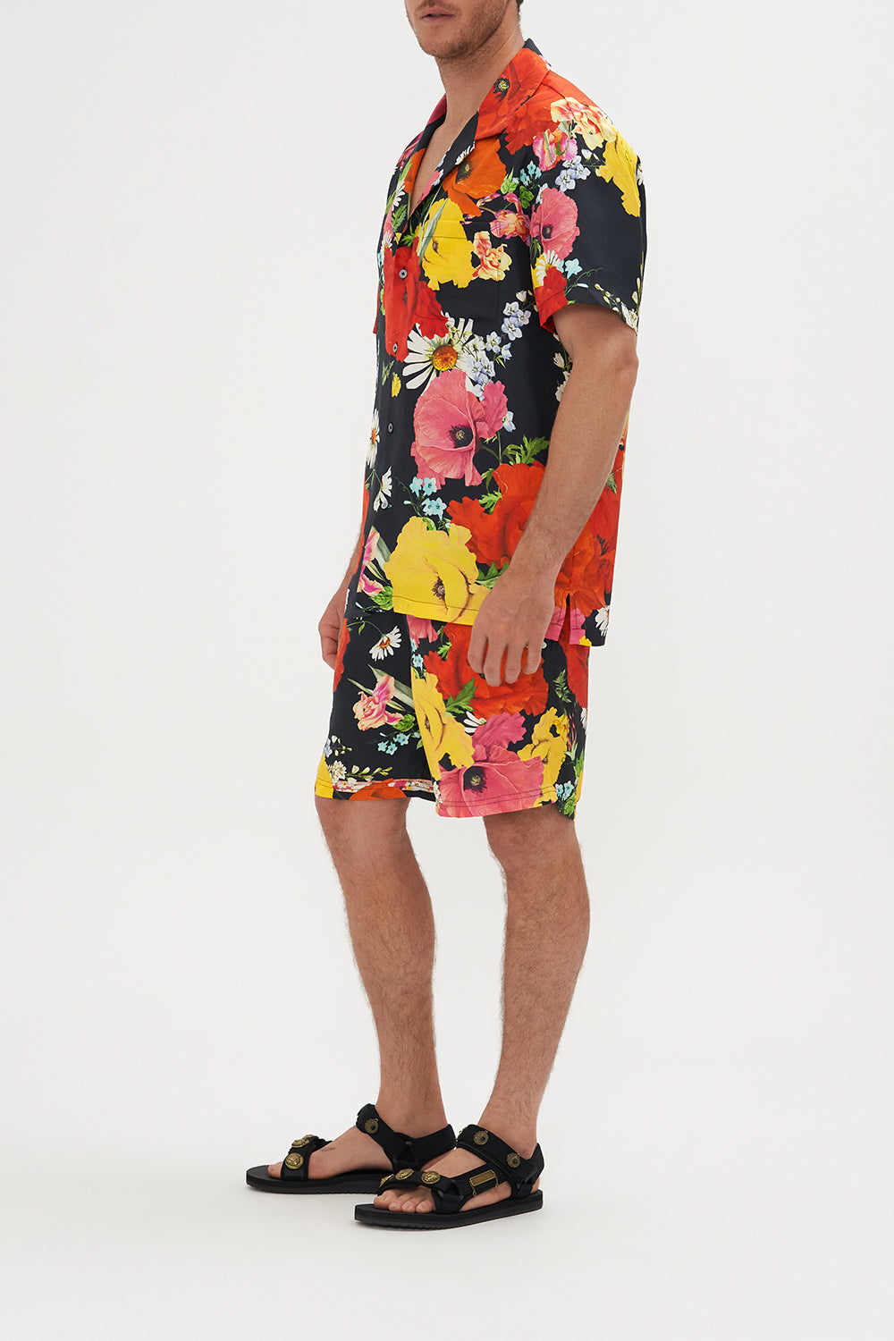 SHORT SLEEVE CAMP COLLARED SHIRT DIVINE DIVINITY