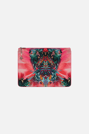 LARGE CANVAS CLUTCH IN A FLUTTER