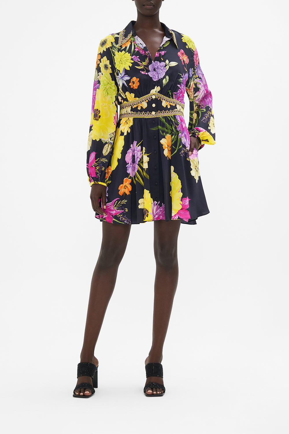 Collared Shaped Waistband Dress Peace Be With You print by CAMILLA