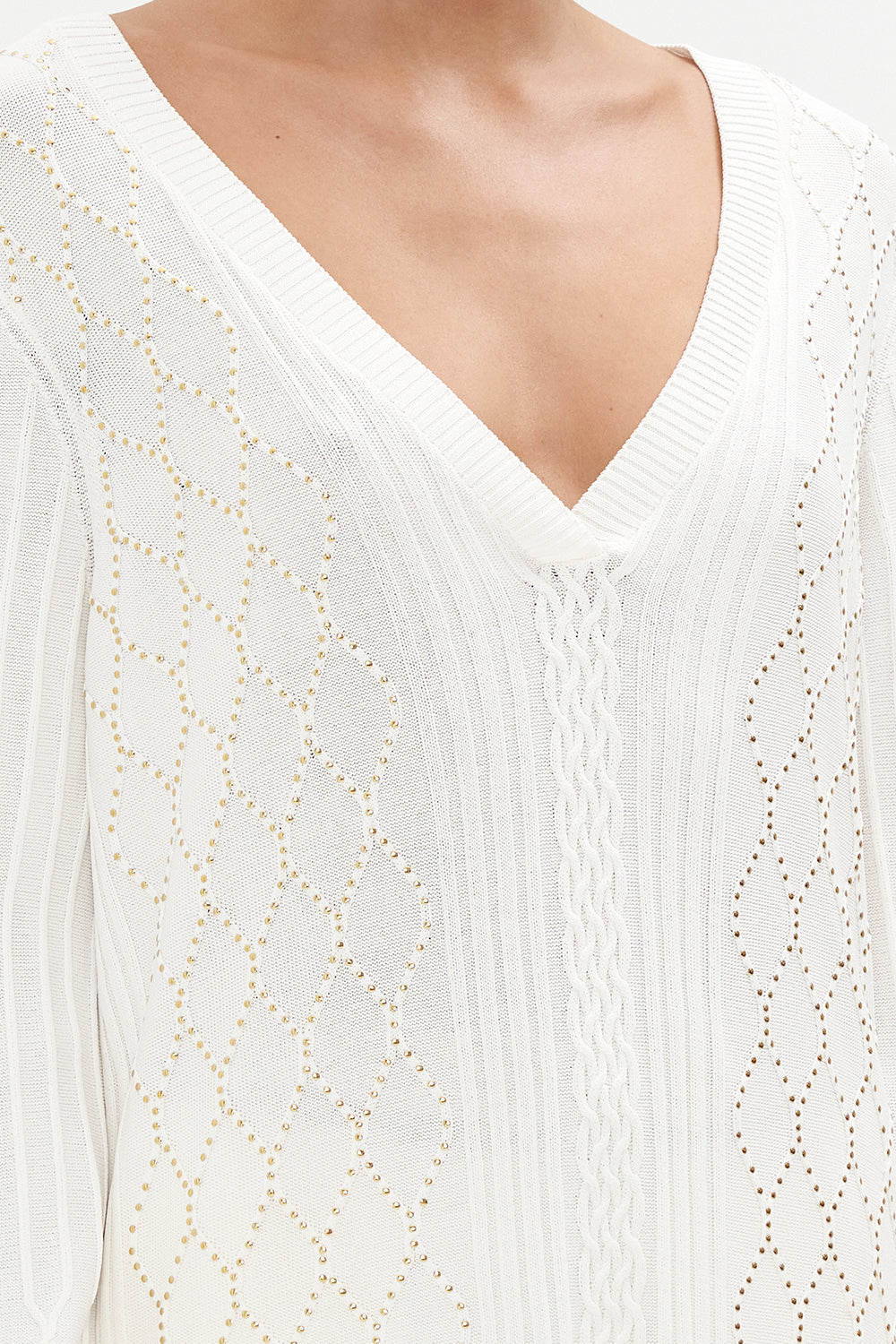 EMBELLISHED V NECK KNIT ROAD TO RICHESSE