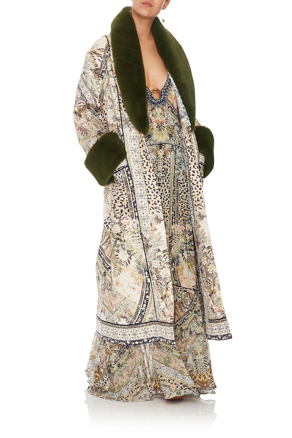 CAMILLA COAT W/ FUR CUFF AND COLLAR MOTO MAIKO